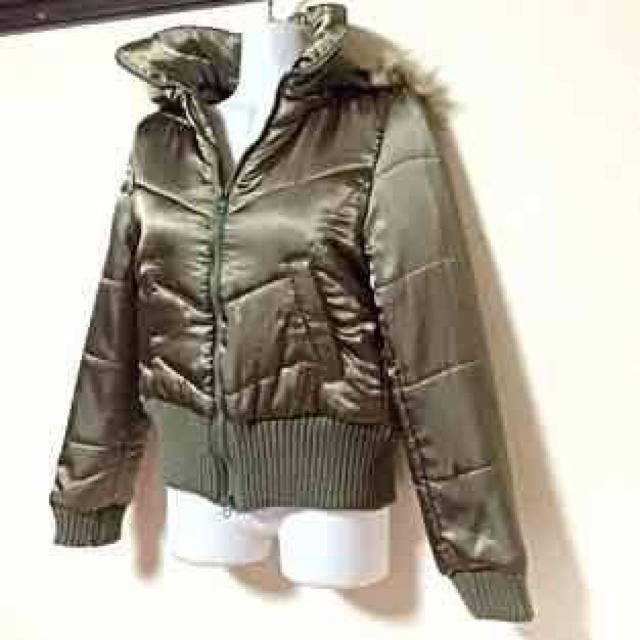 yVi/abc une facezI[uJ[_EWPbg  uh 