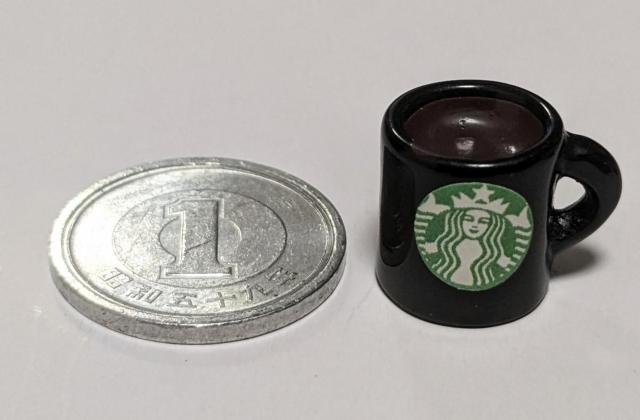 ミニチュア★マグカップ★コーヒー★スターバックス★黒★ブラック★ロゴなしタイプ★リカちゃんやドールハウスに★ < おもちゃ  ミニチュア★マグカップ★コーヒー★スターバックス★黒★ブラック★ロゴなしタイプ★リカちゃんやドールハウスに★  < おもちゃの