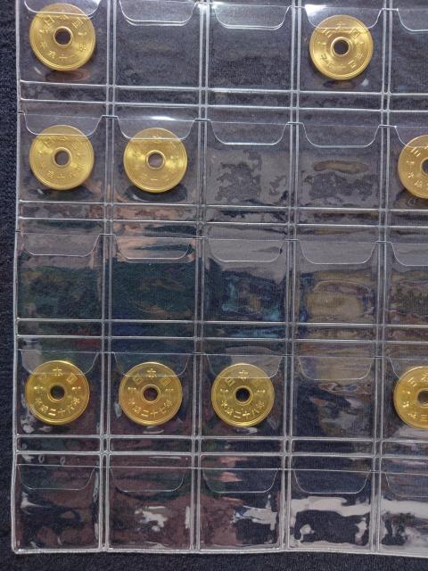 日本 現行硬貨 5円玉 五円硬貨 五円黄銅貨 ゴシック体 平成元年〜平成30年 美品 ほぼ未使用 19枚コインホルダーコレクション < ホビー 日本 現行硬貨 5円玉 五円硬貨 五円黄銅貨 ゴシック体 平成元年〜平成30年 美品 ほぼ未使用 19枚コインホルダーコレクション < ホビーの