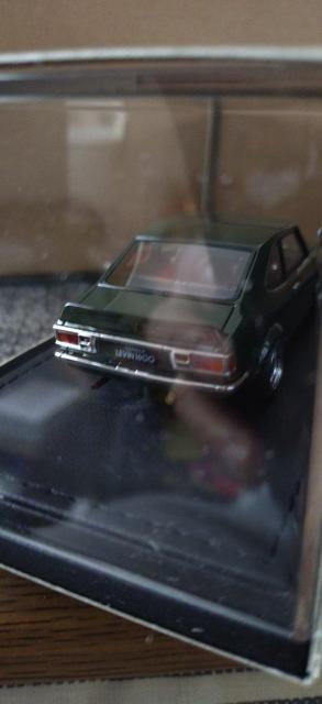 ~jJ[@COjbVf@1/43g^J[ryHiz  zr[ 