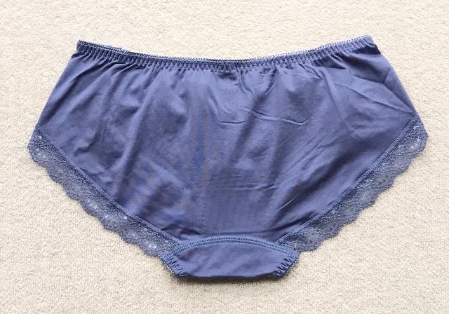 Triumph AMOSTYLE ショーツ Mサイズ ヒップハング 3枚セット < 女性ファッション Triumph AMOSTYLE ショーツ Mサイズ ヒップハング 3枚セット < 女性ファッションの