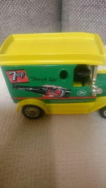 ÕiIY_ 7up ZuAbv NVbNJ[    zr[ 