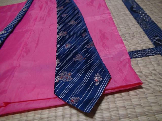 CMEDOC�̃l�N�^�C!�B