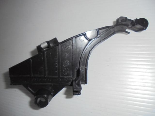 ホンダ ザッツ ABA-JD1 純正品 11811-PFB-0000 C COVER 中古品 < 自動車/バイク ホンダ ザッツ ABA-JD1 純正品 11811-PFB-0000 C COVER 中古品 < 自動車/バイク