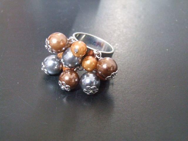 新品ゴスロリ姫系アンティーク調ボールビーズパールリング指輪 < 女性アクセサリー/時計 新品ゴスロリ姫系アンティーク調ボールビーズパールリング指輪 < 女性アクセサリー/時計の