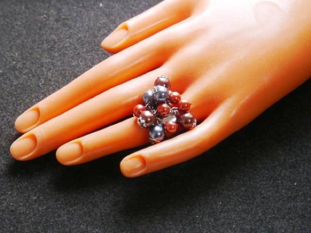 新品ゴスロリ姫系アンティーク調ボールビーズパールリング指輪 < 女性アクセサリー/時計 新品ゴスロリ姫系アンティーク調ボールビーズパールリング指輪 < 女性アクセサリー/時計の