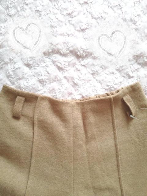 新品☆Momo*裾スカラップショートパンツ < 女性ファッション 新品☆Momo*裾スカラップショートパンツ < 女性ファッションの