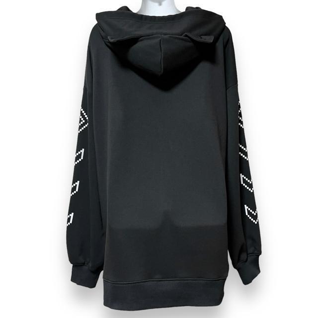 【新品/LISTEN FLAVOR】猫耳付ゲーミングフーディー < ブランド  【新品/LISTEN FLAVOR】猫耳付ゲーミングフーディー < ブランドの