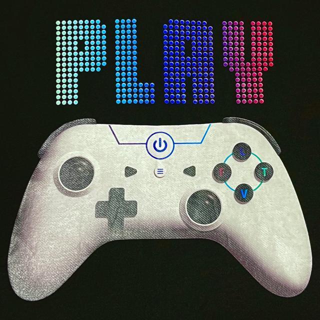 【新品/LISTEN FLAVOR】猫耳付ゲーミングフーディー < ブランド  【新品/LISTEN FLAVOR】猫耳付ゲーミングフーディー < ブランドの