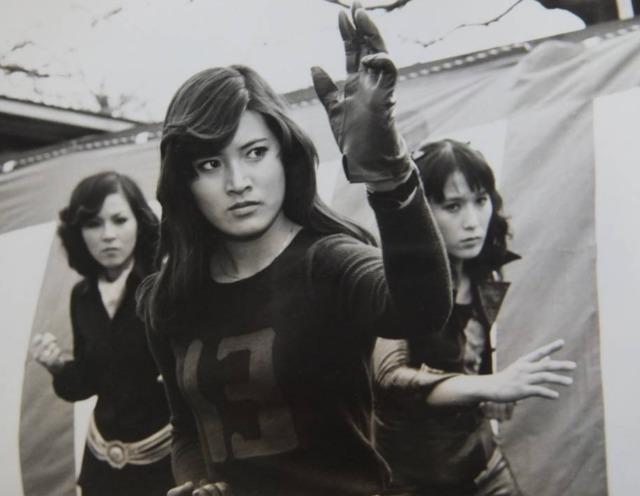 ZDVD13Kĩ}L ႢMuxq  CD/DVD/rfI 