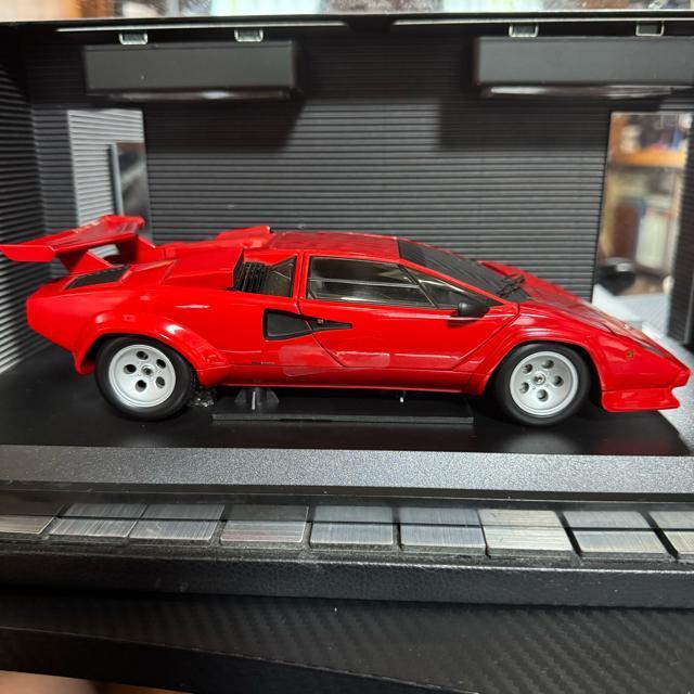 絶版未展示品 京商 1/18 ランボルギーニ カウンタック LP500 レッド < ホビー  絶版未展示品 京商 1/18 ランボルギーニ カウンタック LP500 レッド < ホビーの
