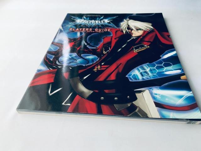 ブレイブルー プレイヤーズガイド BLAZBLUE CALAMITY TRIGGER PLAYERS GUIDE Book < ゲーム本体/ソフト ブレイブルー プレイヤーズガイド BLAZBLUE CALAMITY TRIGGER PLAYERS GUIDE Book < ゲーム本体/ソフトの