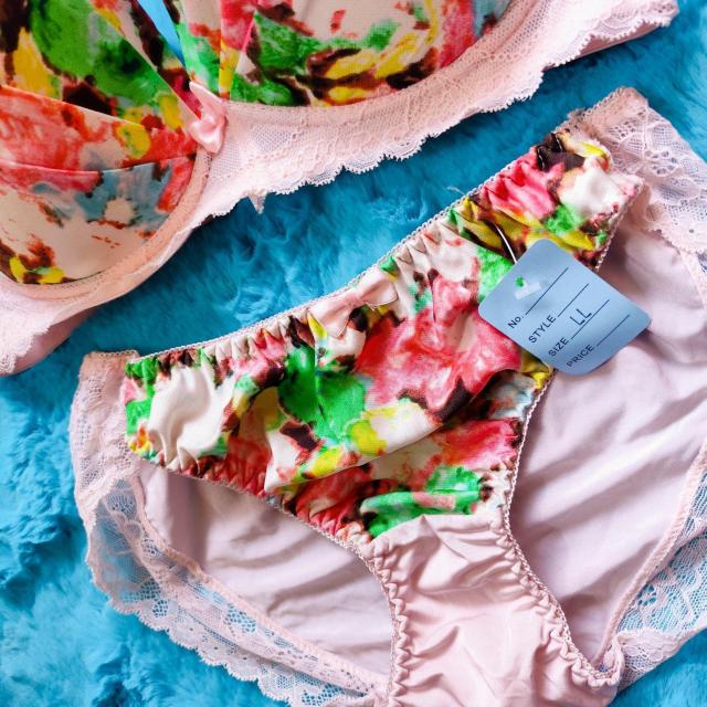 激カワッ。。。F80×LL。。フラワー柄ブラジャー&ショーツセット。。グラマー大きいサイズピンク花柄 < 女性ファッション  激カワッ。。。F80×LL。。フラワー柄ブラジャー&ショーツセット。。グラマー大きいサイズピンク花柄 < 女性ファッションの