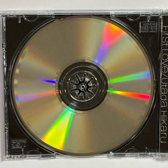 �F���c�q�J�� / First Love �� �^�����g�O�b�Y�� 