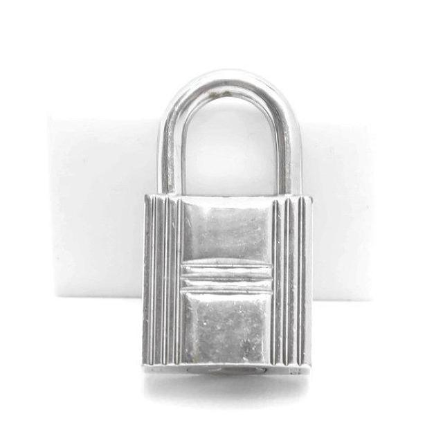 ◆ 本物 ◆ HERMES エルメス カデナ シルバー 南京錠 錠 鍵2本 鍵 KEY キー バッグに付属 107 人気 < ブランド ◆ 本物 ◆ HERMES エルメス カデナ シルバー 南京錠 錠 鍵2本 鍵 KEY キー バッグに付属 107 人気 < ブランドの