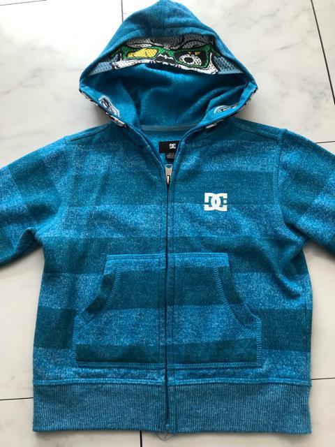 ディーシー裏起毛パーカーキッズ★100cm < キッズ/ベビー ディーシー裏起毛パーカーキッズ★100cm < キッズ/ベビーの