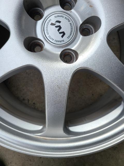 ☆ 17×8j  114.3  5穴 スバル純正 SAA  17 インチ 8J   5穴 114.3  USED品 < 自動車/バイク ☆ 17×8j  114.3  5穴 スバル純正 SAA  17 インチ 8J   5穴 114.3  USED品 < 自動車/バイク