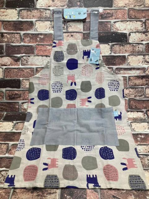 送料無料!人気のアニマルデザイン総柄・H型エプロン(画像から)1枚 < 女性ファッション  送料無料!人気のアニマルデザイン総柄・H型エプロン(画像から)1枚 < 女性ファッションの