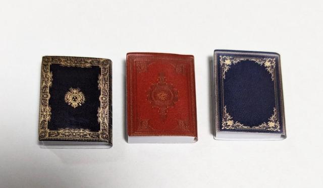 ミニチュア★魔A書@★本★ノート★色違い3種類セット★柄違いあります★ドールハウス★ハリーポッターごっこなどいかがですか(^^♪ < おもちゃ ミニチュア★魔A書@★本★ノート★色違い3種類セット★柄違いあります★ドールハウス★ハリーポッターごっこなどいかがですか(^^♪ < おもちゃの