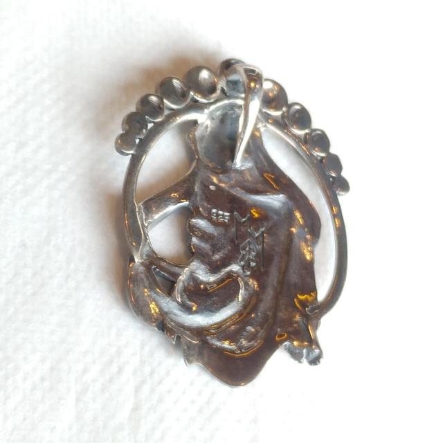 MM: Silver Moon Phase Goddess Pendant < 女性アクセサリー/時計  MM: Silver Moon Phase Goddess Pendant < 女性アクセサリー/時計の