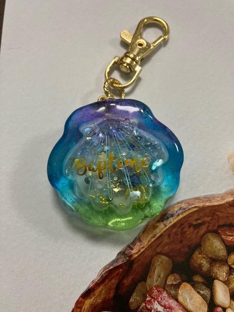 ハンドメイド レジン シャカシャカキーホルダー シェル マーメイド < 女性ファッション  ハンドメイド レジン シャカシャカキーホルダー シェル マーメイド < 女性ファッションの