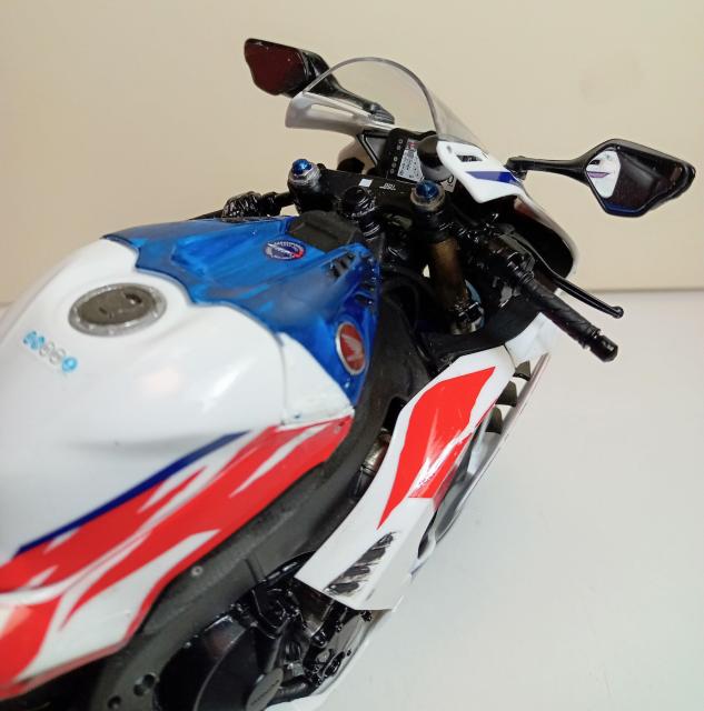 �^�~���o�C�N�v�����f��1/12�����iHONDACBR1000RR-R �� �z�r�[�� 