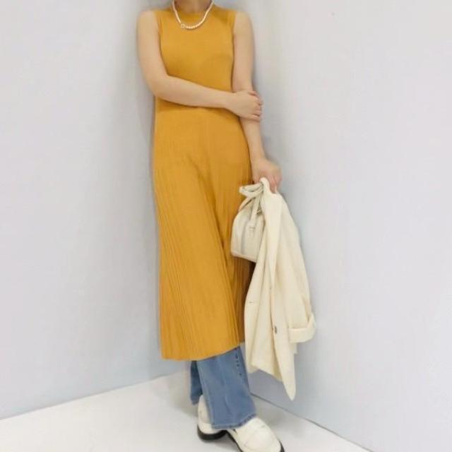 ◆GU/ジーユー◆リブニットワンピース(ノースリーブ)Q★オレンジXL*大人気アイテム*秋冬コーデ♪ < ブランド  ◆GU/ジーユー◆リブニットワンピース(ノースリーブ)Q★オレンジXL*大人気アイテム*秋冬コーデ♪ < ブランドの