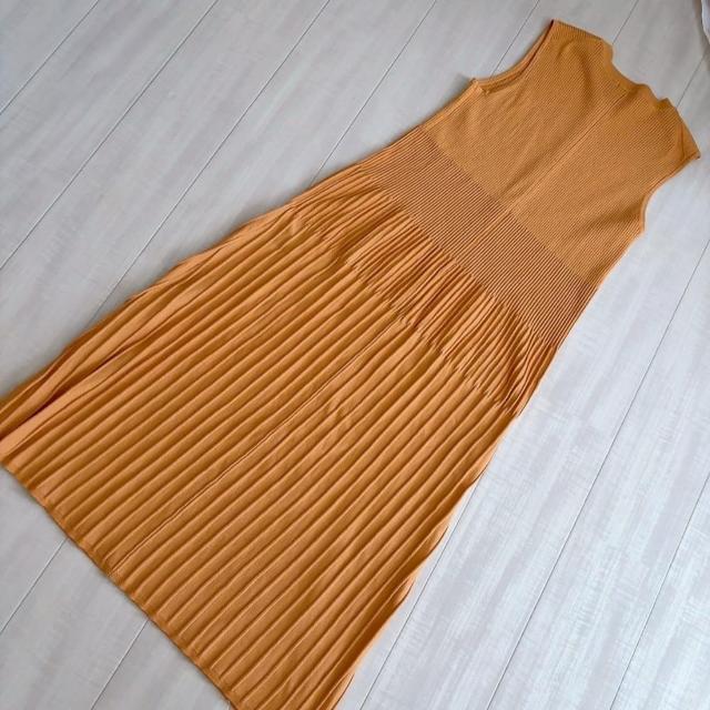 ◆GU/ジーユー◆リブニットワンピース(ノースリーブ)Q★オレンジXL*大人気アイテム*秋冬コーデ♪ < ブランド  ◆GU/ジーユー◆リブニットワンピース(ノースリーブ)Q★オレンジXL*大人気アイテム*秋冬コーデ♪ < ブランドの