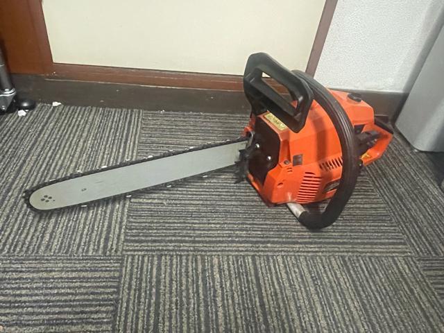 エンジンチェーンソー HLYD-38 Yongkang Halley Power < ペット/手芸/園芸 エンジンチェーンソー HLYD-38 Yongkang Halley Power < ペット/手芸/園芸の