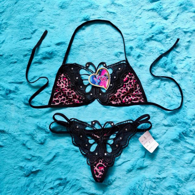 GbBBBX`[t^uW[&TobNBBWF[ZbgBBB   t@bV 