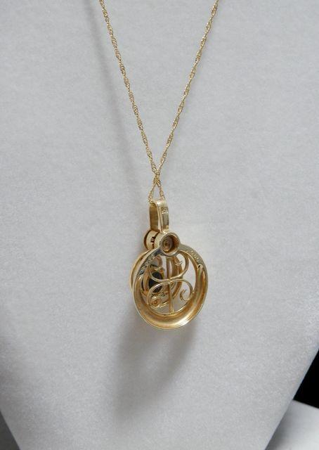 Tt@Cƃr[̃n[j[AXEBOwbhI