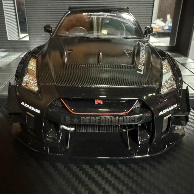 イグニッションモデル 1/18 LB-WORKS GT-R R35 type 2 < ホビー  イグニッションモデル 1/18 LB-WORKS GT-R R35 type 2 < ホビーの