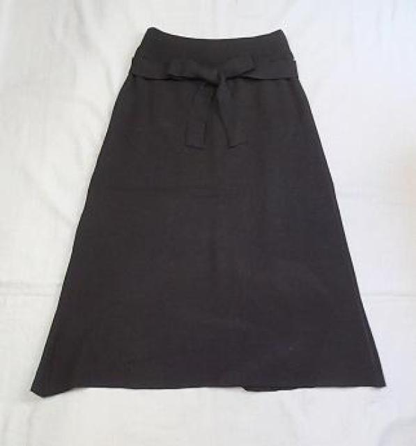 【未使用/タグ付き】NJFS &  Fasion☆デザインセットアップ ドッキングトップス&アシンメトリースカート ニット < 女性ファッション  【未使用/タグ付き】NJFS &  Fasion☆デザインセットアップ ドッキングトップス&アシンメトリースカート ニット < 女性ファッションの