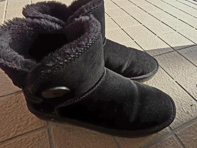 極厚 羊毛 ムートンブーツ 23.5〜24.0cm < 女性ファッション 極厚 羊毛 ムートンブーツ 23.5〜24.0cm < 女性ファッションの