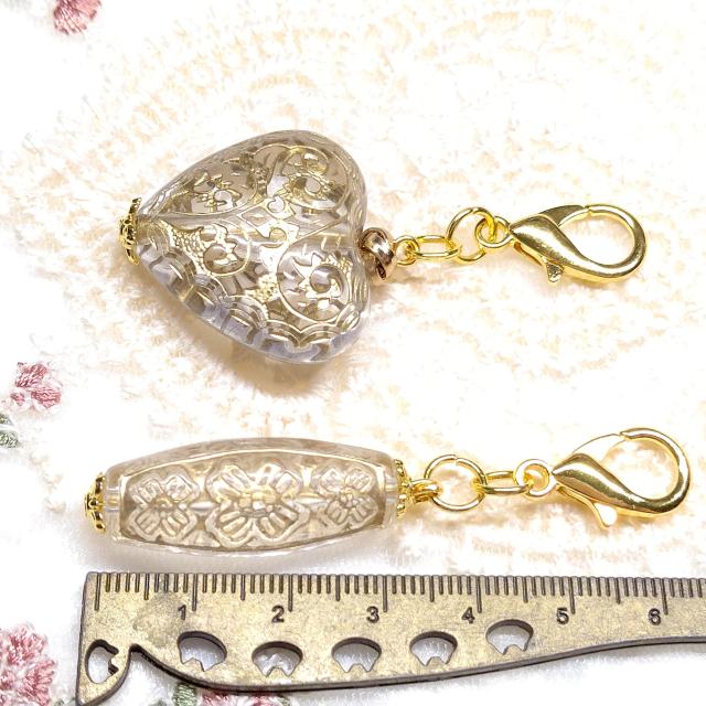 �n���h���C�h���L�[�z���_�[���A���e�B�[�N���傫�ȃr�[�Y��2�Z�b�g