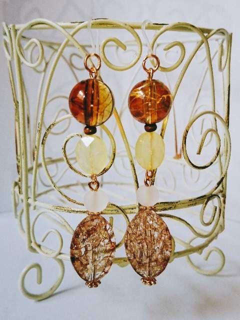 大ぶりべっ甲ラインカボション座金ミルキーパール樹脂ピアス☆ < 女性アクセサリー/時計  大ぶりべっ甲ラインカボション座金ミルキーパール樹脂ピアス☆ < 女性アクセサリー/時計の