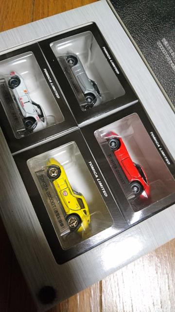 g~J ~ebh g^2000GT 4f  zr[ 