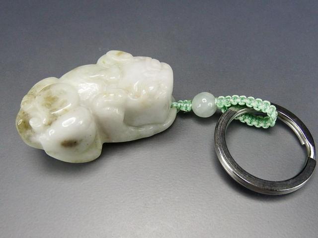一点物大型天然石ヒキュウ彫りキーホルダー本翡翠財運御守208-063a < 女性アクセサリー/時計  一点物大型天然石ヒキュウ彫りキーホルダー本翡翠財運御守208-063a < 女性アクセサリー/時計の
