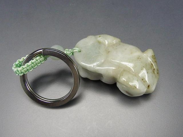 一点物大型天然石ヒキュウ彫りキーホルダー本翡翠財運御守208-063a < 女性アクセサリー/時計  一点物大型天然石ヒキュウ彫りキーホルダー本翡翠財運御守208-063a < 女性アクセサリー/時計の