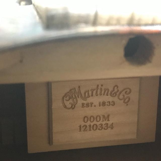 2007 マーチン 000M ヴィンテージ仕様 純正ケース付 < ホビー 2007 マーチン 000M ヴィンテージ仕様 純正ケース付 < ホビーの