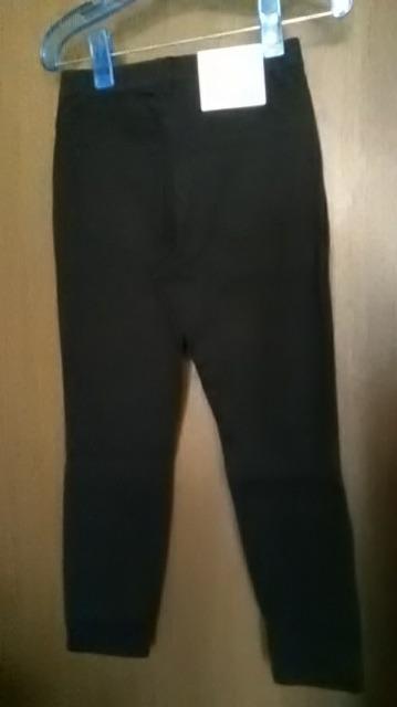 新品*UNIQLO*ストレッチレギンスパンツ < ブランド  新品*UNIQLO*ストレッチレギンスパンツ < ブランドの