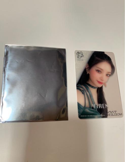 EVERGLOW �C�����@�����N���A�g���J�@�^�����R���T�@�A  �� �g���[�f�B���O�J�[�h�� 