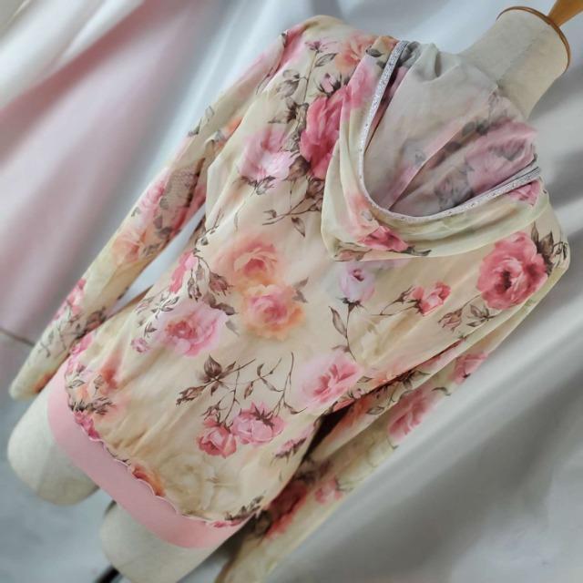 込み★679★Fitche★薔薇柄★レース使い!ジップパーカー★XL(Lの方も?) < 女性ファッション  込み★679★Fitche★薔薇柄★レース使い!ジップパーカー★XL(Lの方も?) < 女性ファッションの