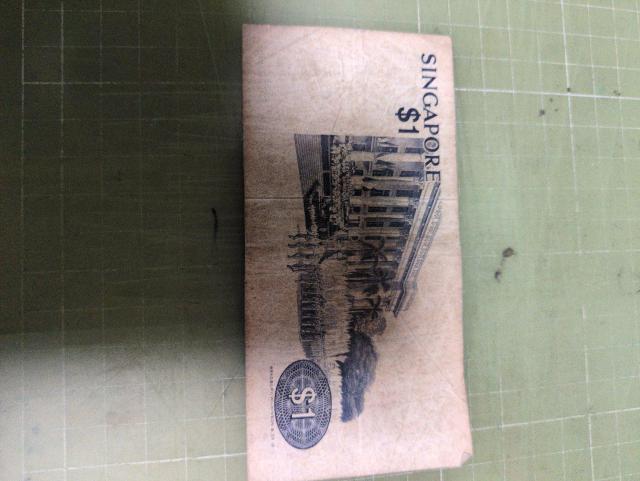 シンガポール1ドル紙幣 < ホビー シンガポール1ドル紙幣 < ホビーの