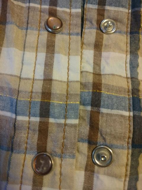 長袖ブラウス/ブラウン系チェック柄シャツ/Tシャツの上に上着としても♪サイズ130p < キッズ/ベビー  長袖ブラウス/ブラウン系チェック柄シャツ/Tシャツの上に上着としても♪サイズ130p < キッズ/ベビーの