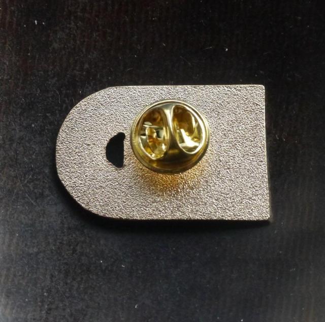 新品 フレディ・マーキュリー Queen  ピンブローチ ピンバッジ  < 男性アクセサリー/時計  新品 フレディ・マーキュリー Queen  ピンブローチ ピンバッジ  < 男性アクセサリー/時計の