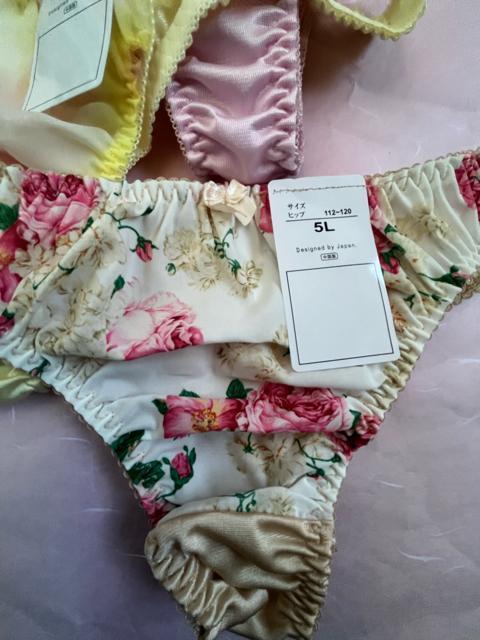 5Lサイズ!5枚セット!ツルツル光沢シフォン使い!色とりどりエレガント!Tバックショーツ!!No.ローズ < 女性ファッション  5Lサイズ!5枚セット!ツルツル光沢シフォン使い!色とりどりエレガント!Tバックショーツ!!No.ローズ < 女性ファッションの