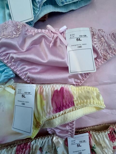 5Lサイズ!5枚セット!ツルツル光沢シフォン使い!色とりどりエレガント!Tバックショーツ!!No.ローズ < 女性ファッション  5Lサイズ!5枚セット!ツルツル光沢シフォン使い!色とりどりエレガント!Tバックショーツ!!No.ローズ < 女性ファッションの
