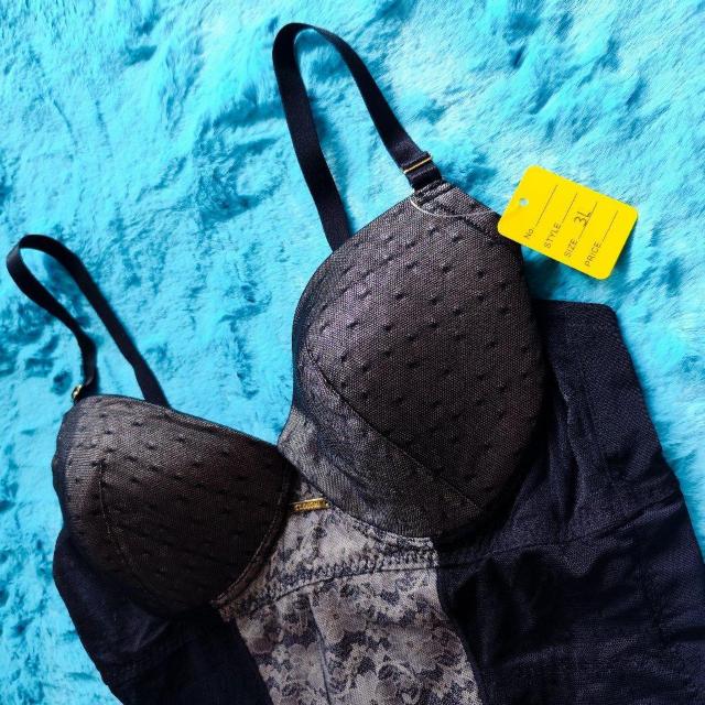 GbBBrX`FuBBBRZbgBBB␳BBB  t@bV 