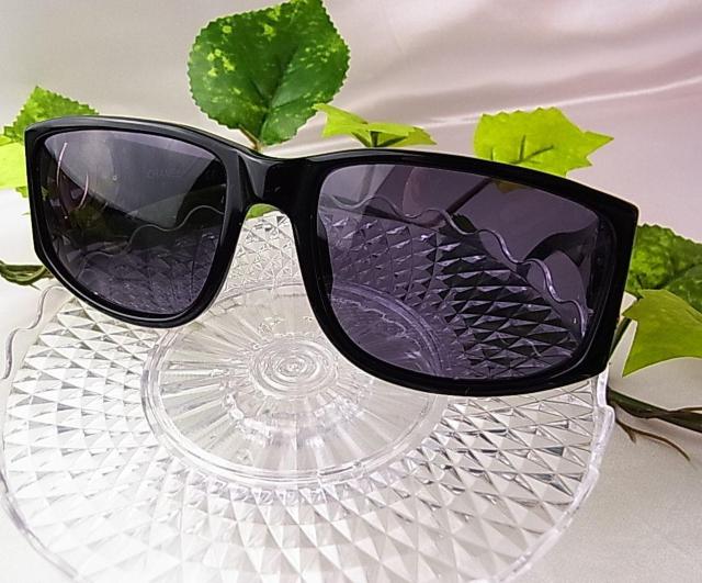 ★正規品 CHANELシャネル ココマーク サングラス ヴィンテージモデル 型番02461 94305 < ブランド ★正規品 CHANELシャネル ココマーク サングラス ヴィンテージモデル 型番02461 94305 < ブランドの